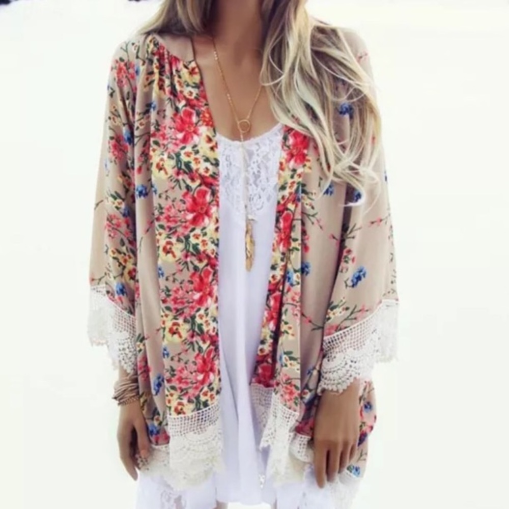 Lace Trimmed Kimono